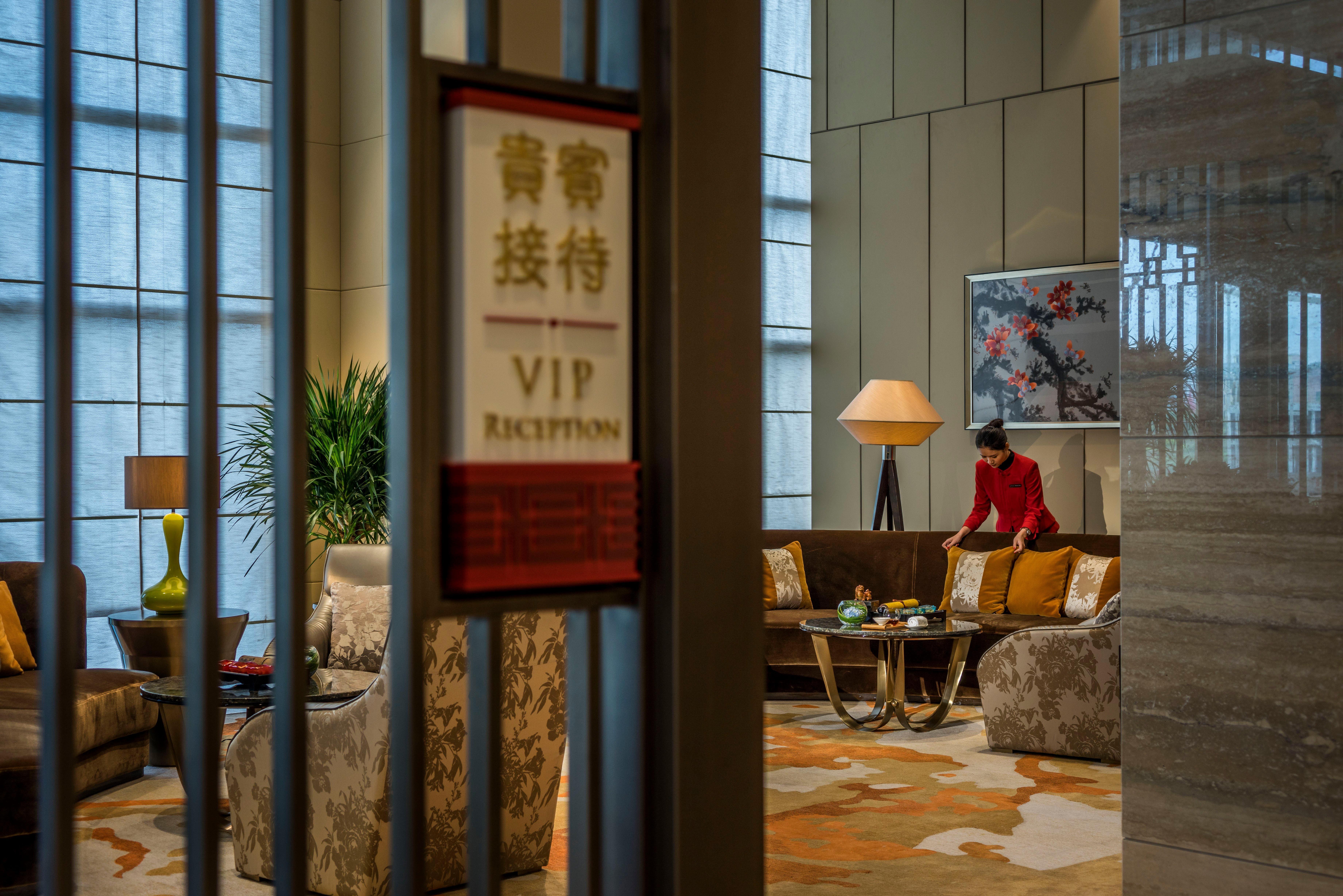 Hualuxe Yangjiang City Center Eksteriør billede