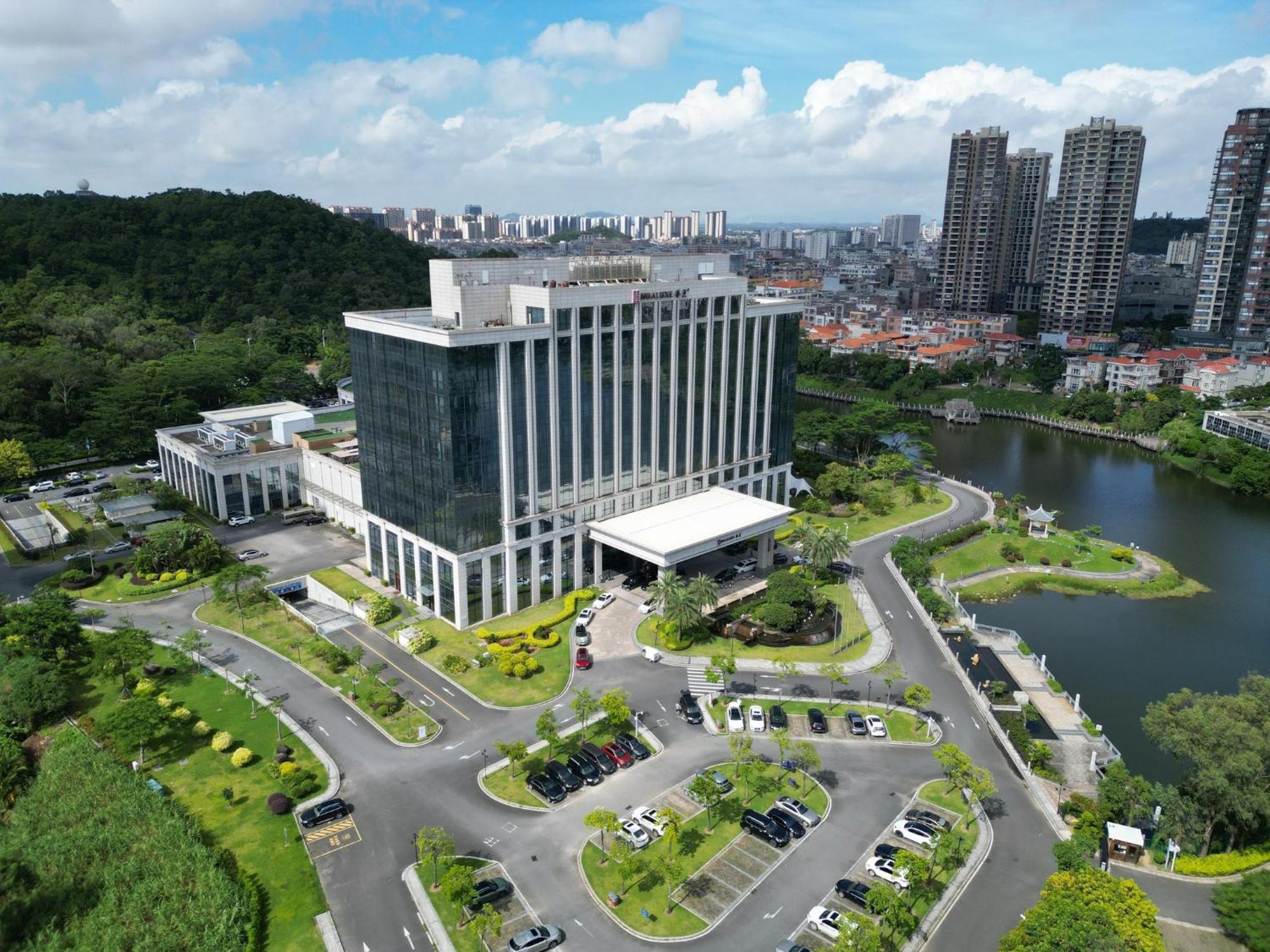 Hualuxe Yangjiang City Center Eksteriør billede